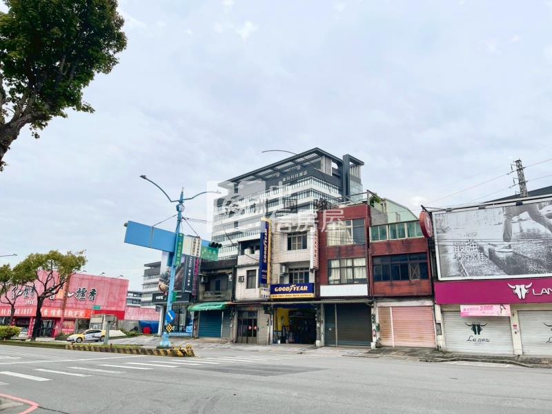 楊梅交流道旁廠辦房屋室內格局與周邊環境