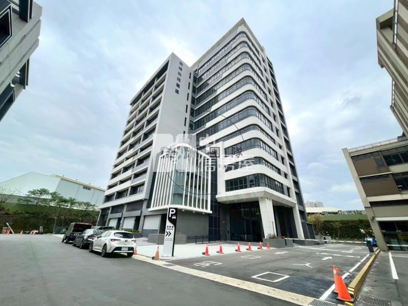 楊梅交流道旁廠辦房屋室內格局與周邊環境