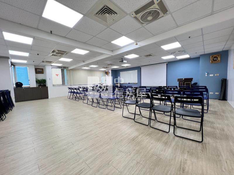 凱薩雙星高樓層商辦房屋室內格局與周邊環境