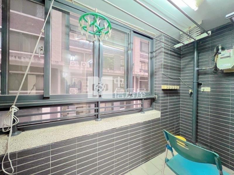 輕屋齡大兩房房屋室內格局與周邊環境