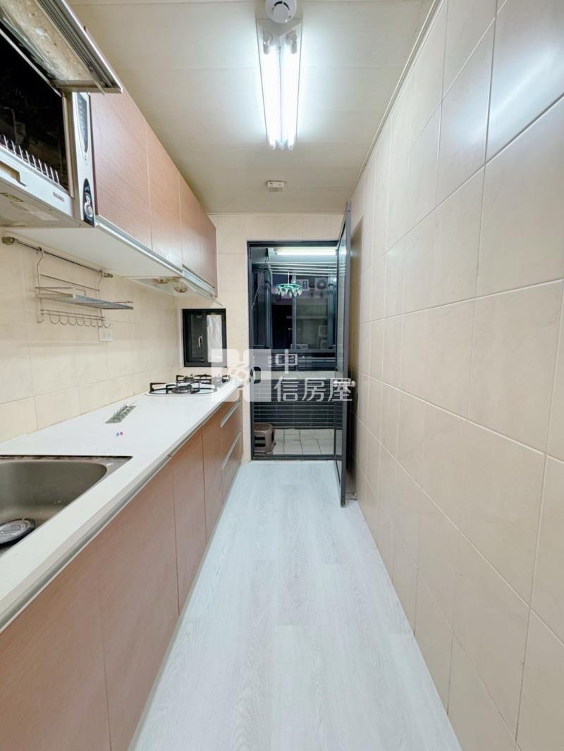 輕屋齡大兩房房屋室內格局與周邊環境