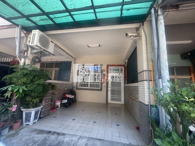 屏東房屋《榮總台糖縣民公園二期店住》房屋室內格局與周邊環境