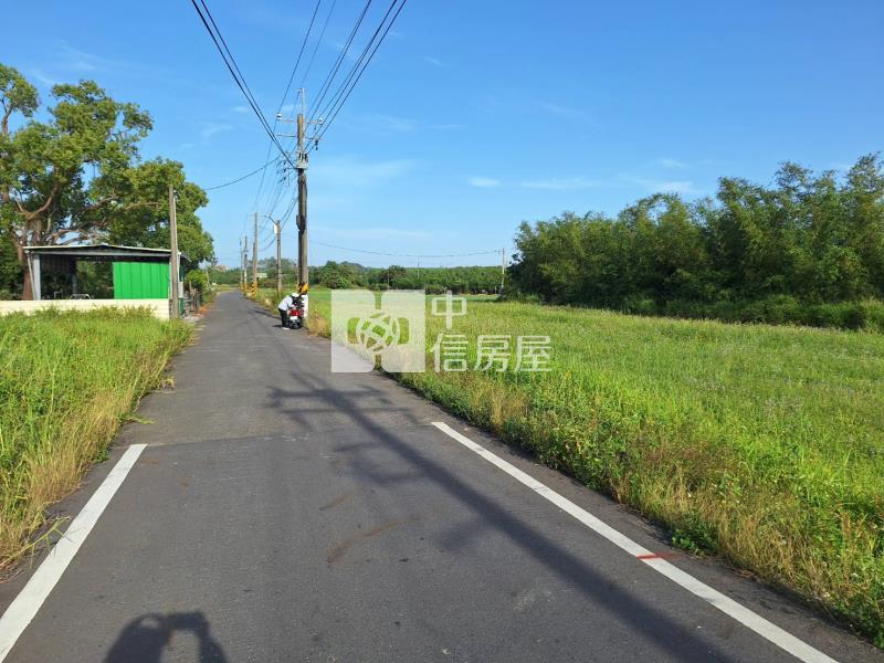 歸仁八甲三角窗2.8分方正農地房屋室內格局與周邊環境