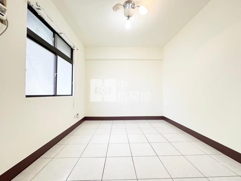 內壢大華路大3房房屋室內格局與周邊環境