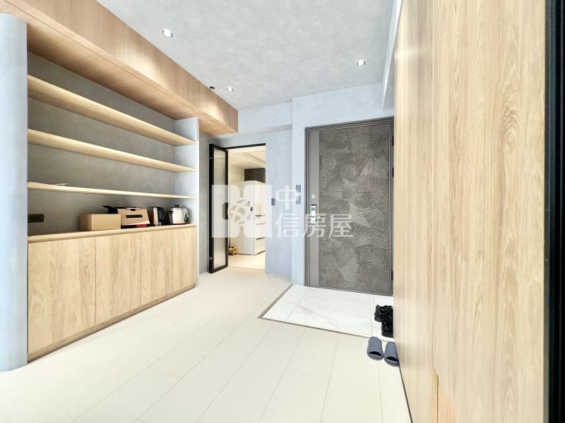 惠宇朗庭｜精品級裝潢次頂樓三改二房雙平車房屋室內格局與周邊環境