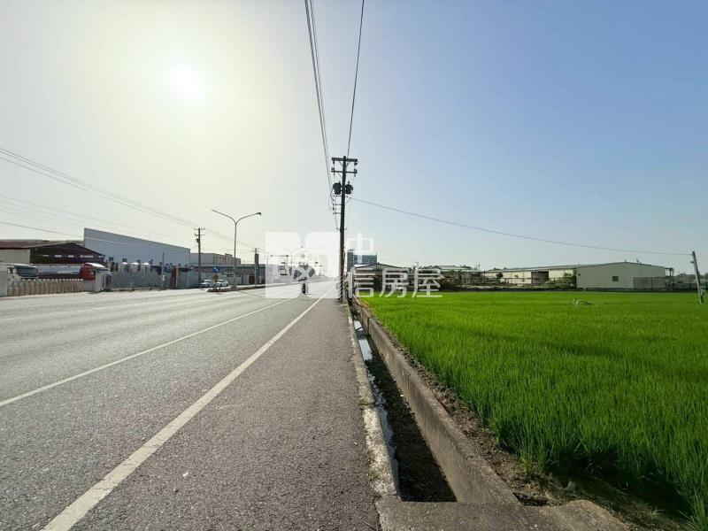 水上嘉朴公路雙面路農地房屋室內格局與周邊環境