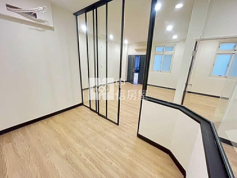 中路特區一樓庭院3房車房屋室內格局與周邊環境