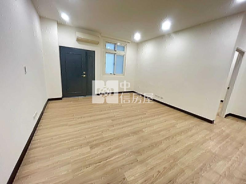 中路特區一樓庭院3房車房屋室內格局與周邊環境