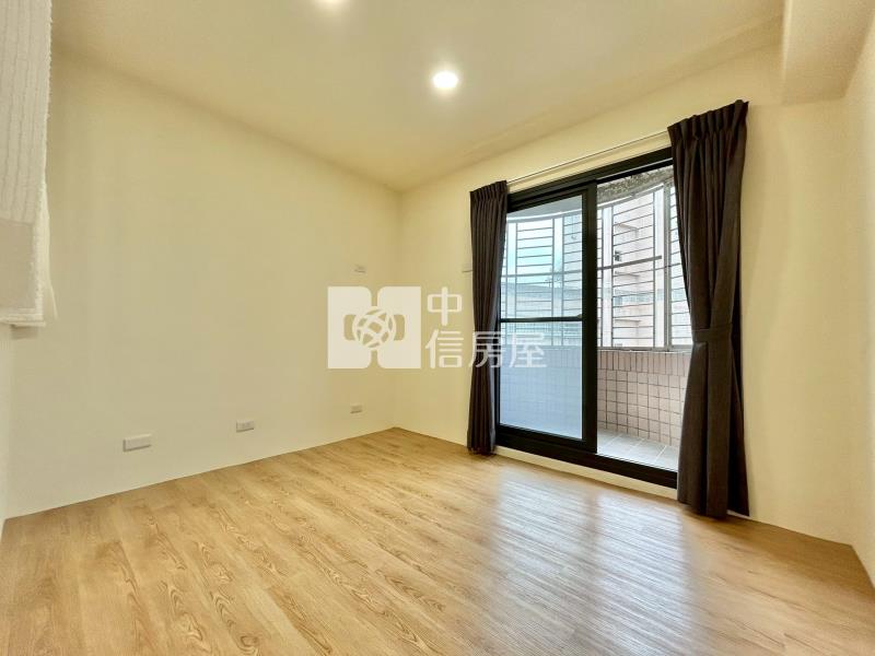 宜欣電梯美三房房屋室內格局與周邊環境