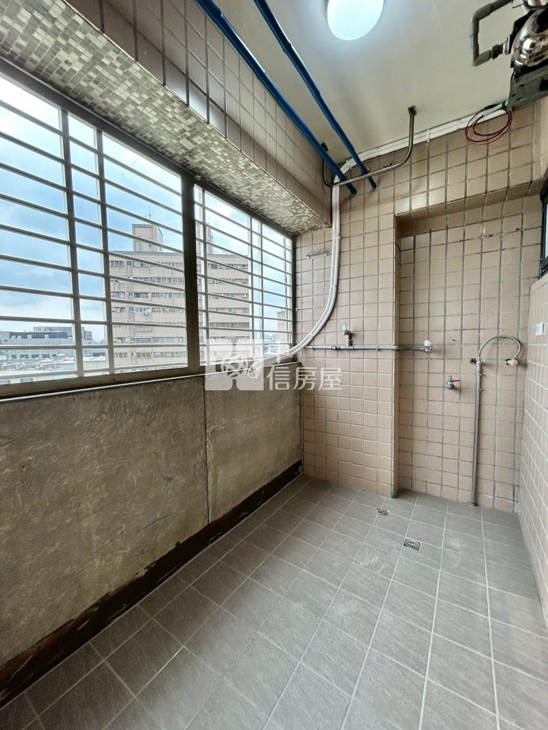 宜欣電梯美三房房屋室內格局與周邊環境