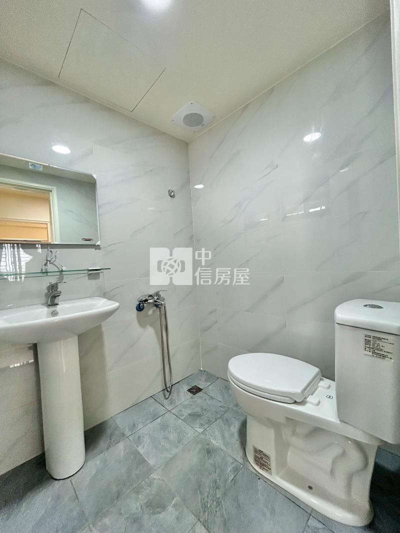 宜欣電梯美三房房屋室內格局與周邊環境