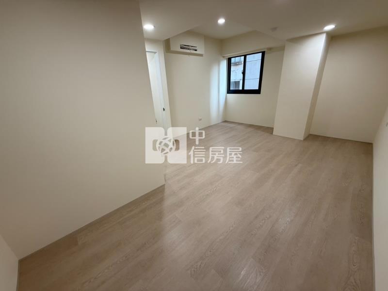 中華商圈柳川旁電梯2房E房屋室內格局與周邊環境