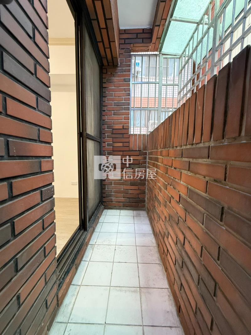 南屯捷運好市多三房美屋房屋室內格局與周邊環境