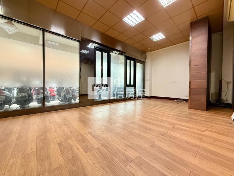 樹義學區8米大面寬金店面房屋室內格局與周邊環境
