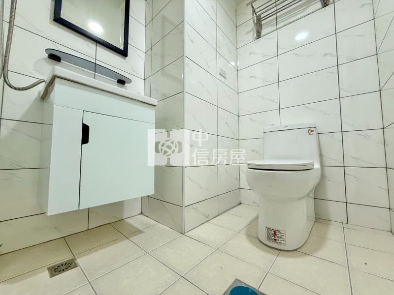 國泰建設全新整理捷運3房房屋室內格局與周邊環境