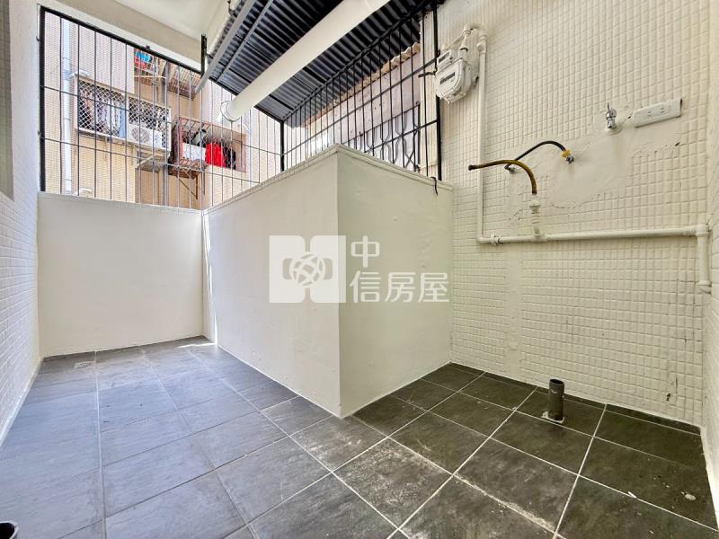 國泰建設全新整理捷運3房房屋室內格局與周邊環境