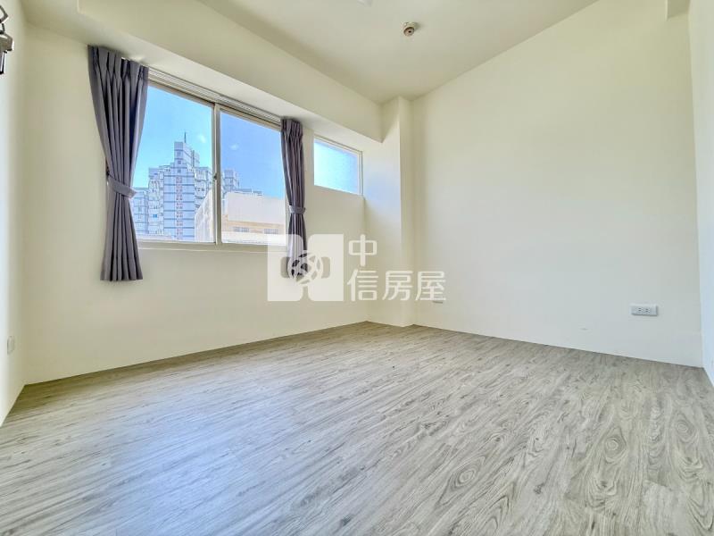 一德洋樓旁兩房類平面車位房屋室內格局與周邊環境