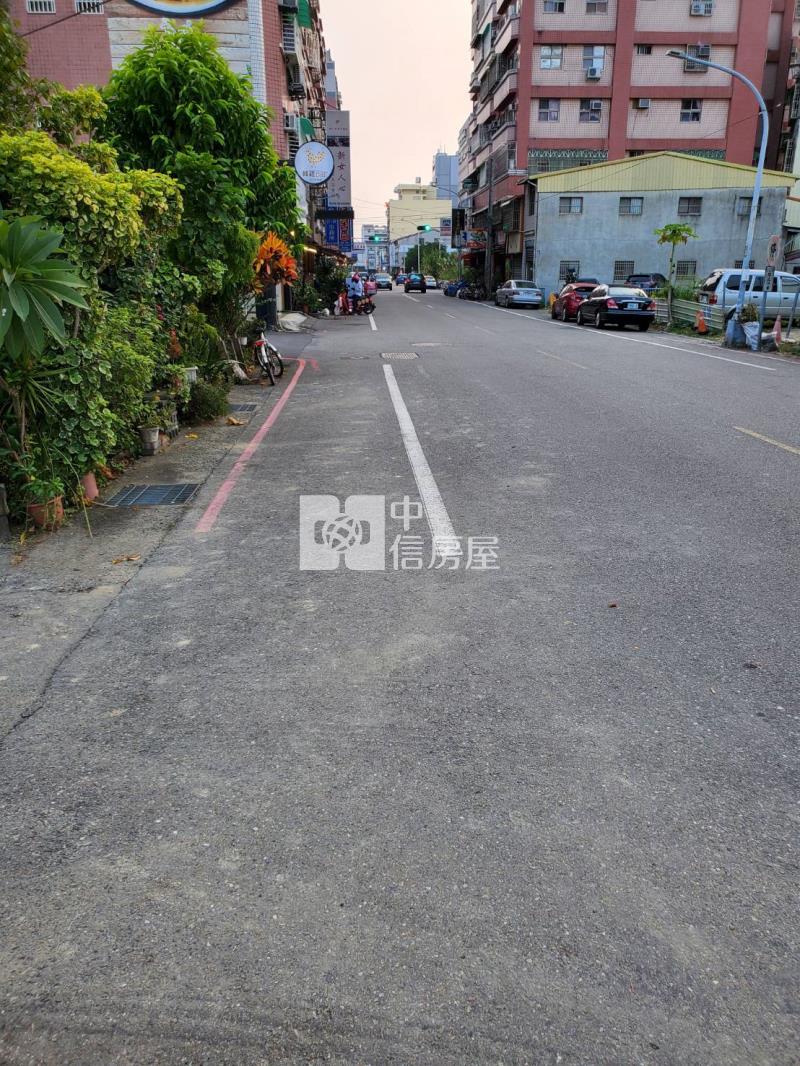 建成路(角)建地房屋室內格局與周邊環境