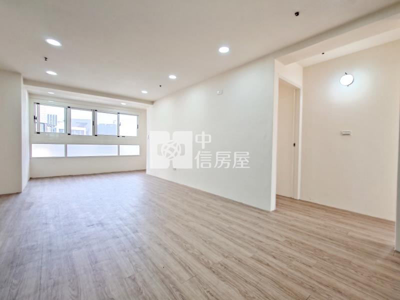 比佛利山莊三房車位房屋室內格局與周邊環境