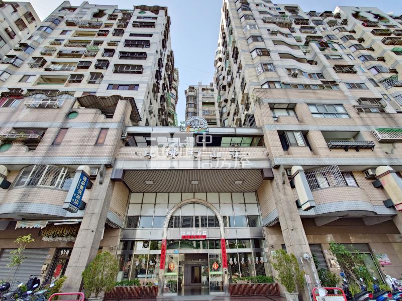 比佛利山莊三房車位房屋室內格局與周邊環境