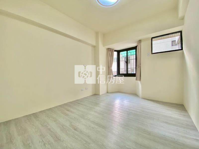 長億新平華廈三房平車房屋室內格局與周邊環境