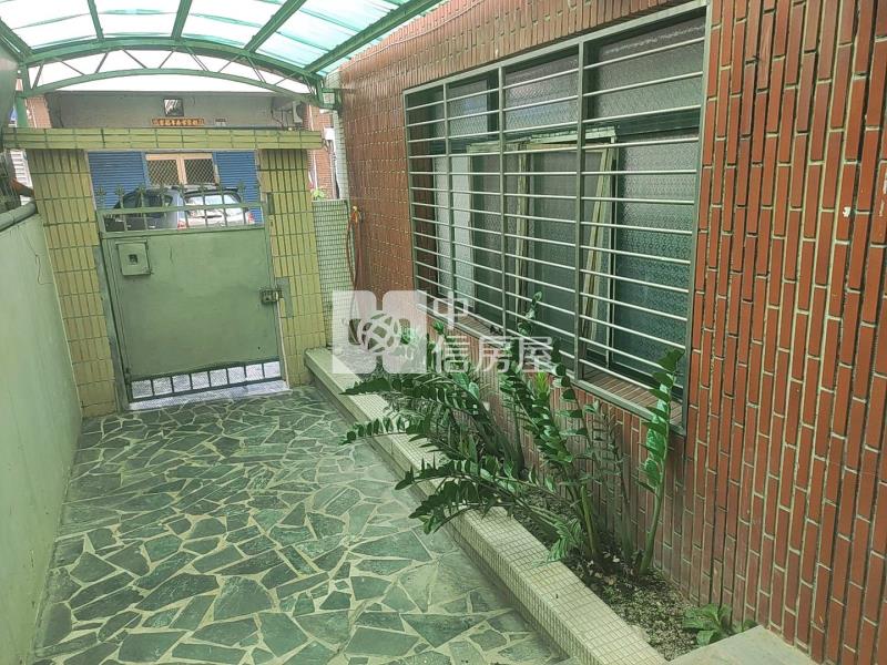員林市6米面中庭車墅房屋室內格局與周邊環境