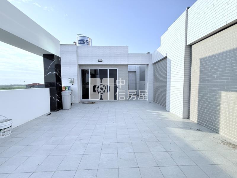 鹽水大地坪三角窗全新店住房屋室內格局與周邊環境