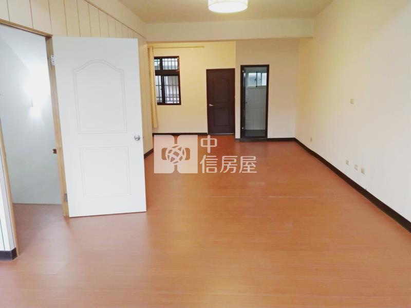 收租傳三代.正龍岡路店住房屋室內格局與周邊環境