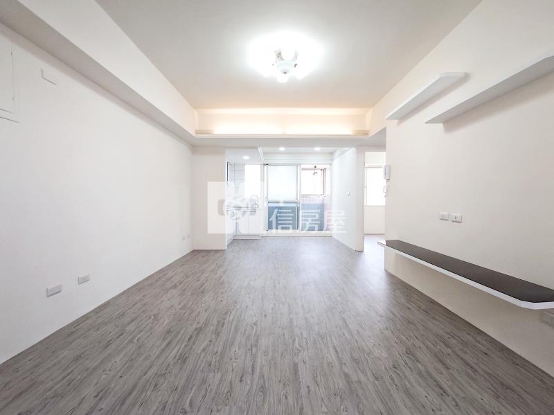 公園家兩房車位房屋室內格局與周邊環境