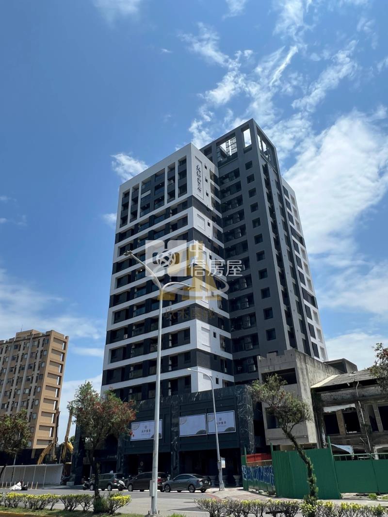 【玖禾】東區火車站旁鈔值大面寬店面房屋室內格局與周邊環境
