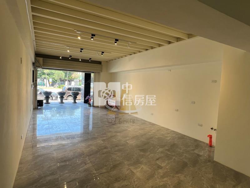 【玖禾】東區火車站旁鈔值大面寬店面房屋室內格局與周邊環境