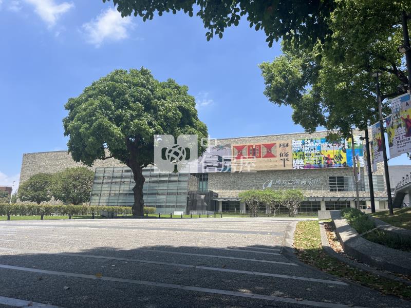 美術館旁7米面寬店面房屋室內格局與周邊環境