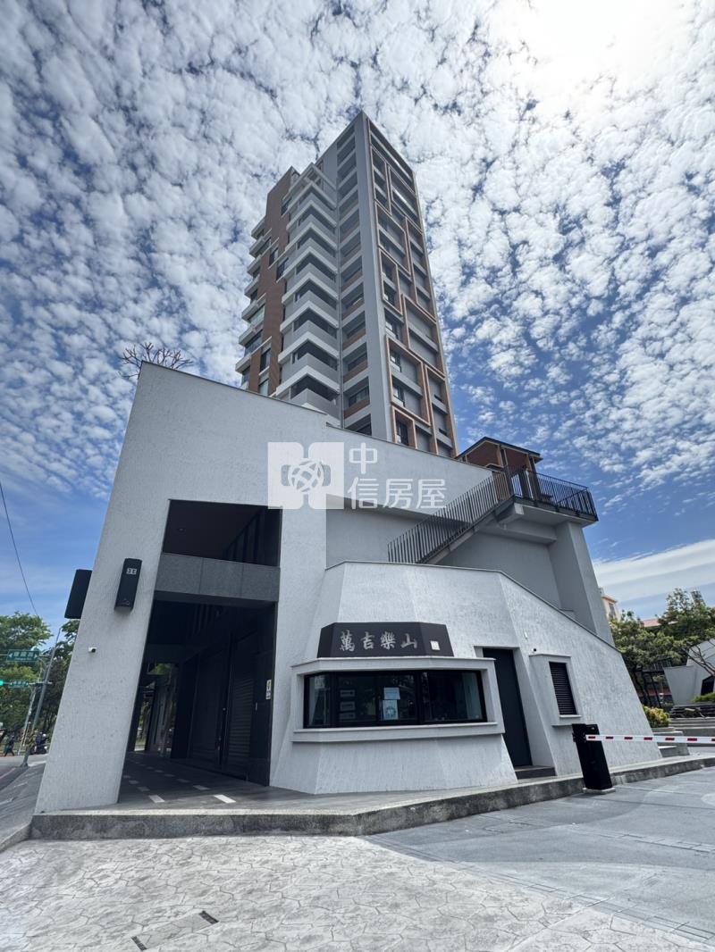 屏東市萬吉樂山豪宅房屋室內格局與周邊環境