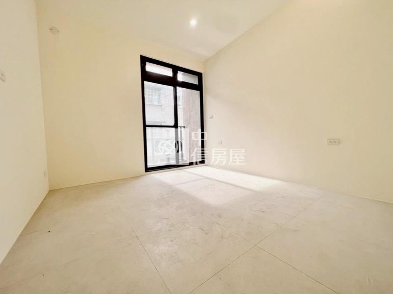 龍潭區整新透天房屋室內格局與周邊環境