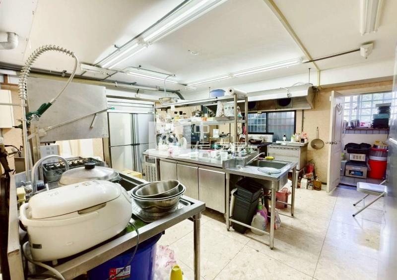 龍安街電梯商辦房屋室內格局與周邊環境