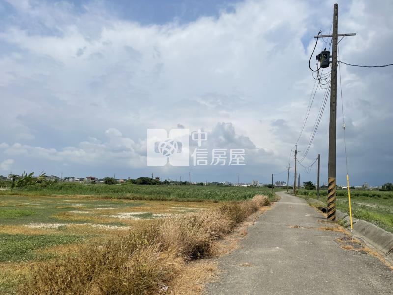 佳里鎮多摩市有資材室農地房屋室內格局與周邊環境
