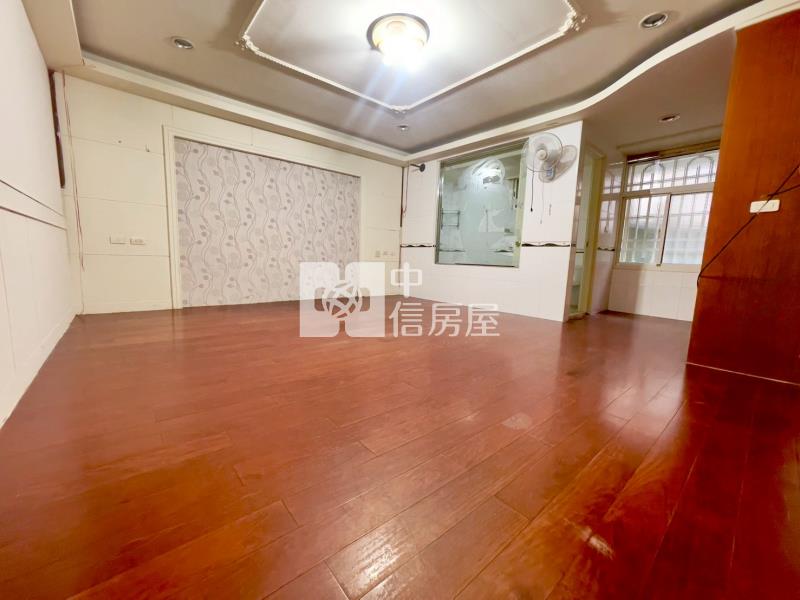 中壢體育園區優質店住房屋室內格局與周邊環境