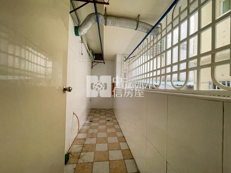中壢體育園區優質店住房屋室內格局與周邊環境