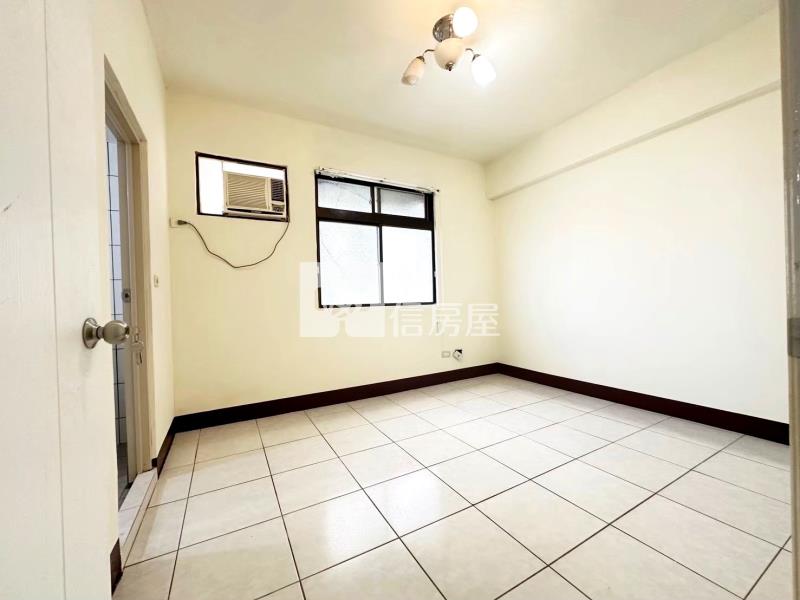 【新世紀】內壢大華路電梯大三房房屋室內格局與周邊環境