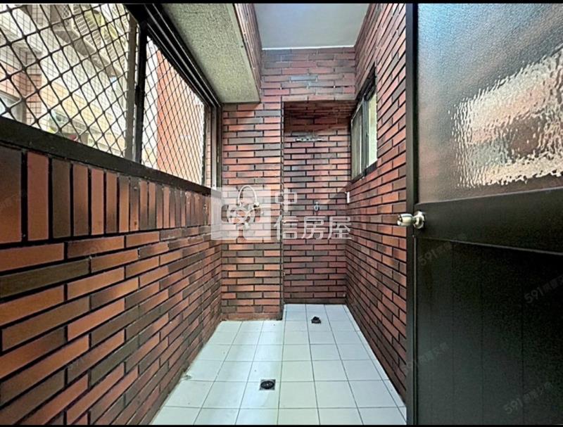 五期採邑三期三房房屋室內格局與周邊環境