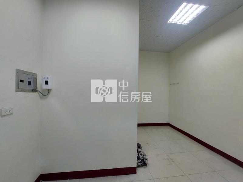 (1)中壢區近中壢火車站(延平路)電梯一樓1房房屋室內格局與周邊環境