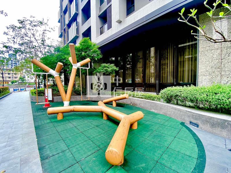允將康活大兩房雙平車房屋室內格局與周邊環境