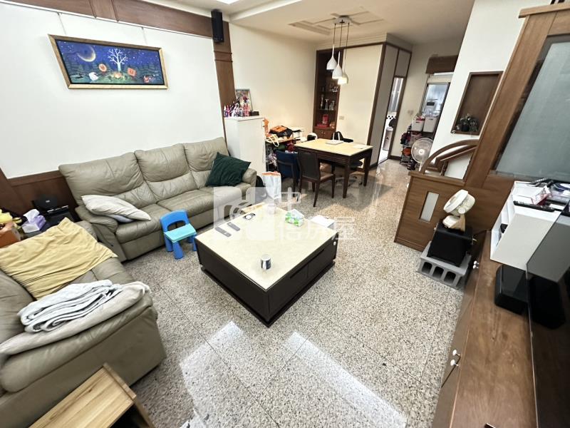大竹市區優質美別墅房屋室內格局與周邊環境