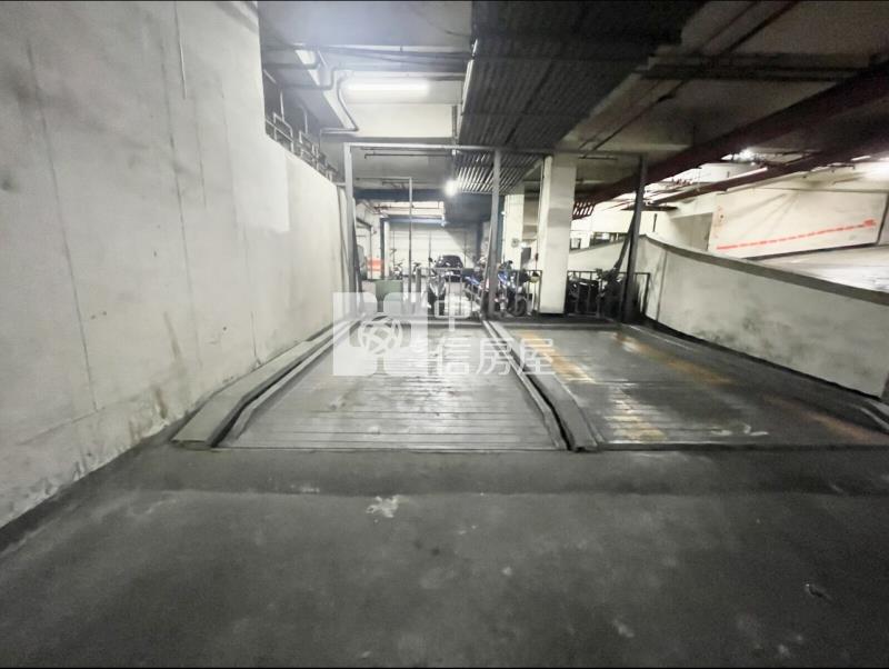 樹孝商圈三房附機上車位房屋室內格局與周邊環境