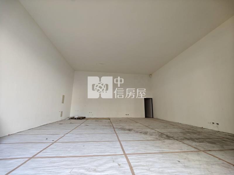 桃園大有國中收租雙店面房屋室內格局與周邊環境