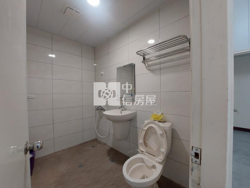 (3)中壢區近中壢火車站(延平路)電梯五樓3房房屋室內格局與周邊環境