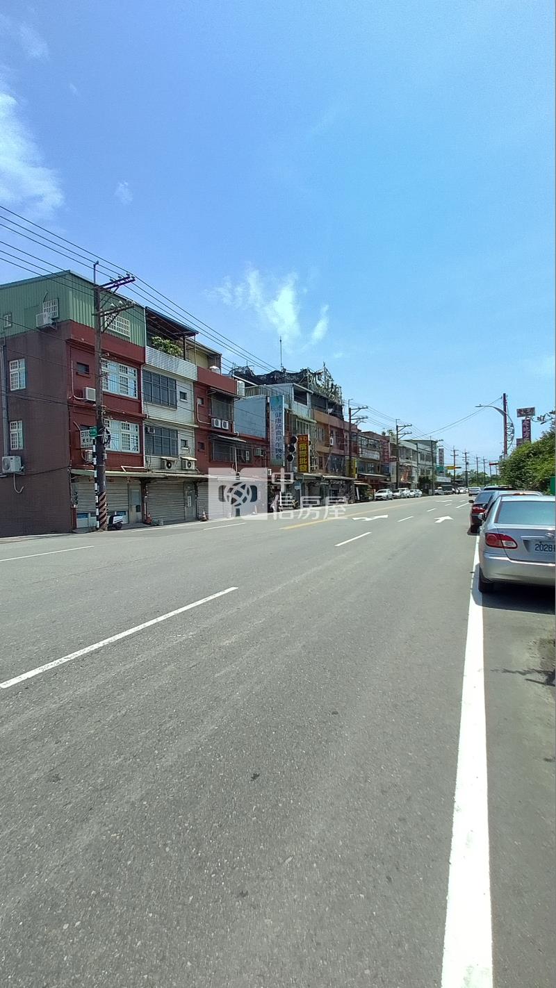 正台三線員林路A級發財臨路透天房屋室內格局與周邊環境