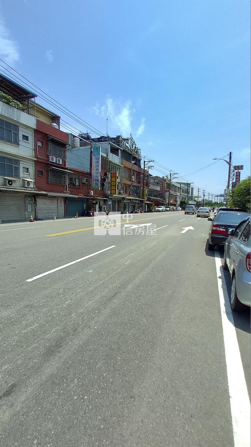正台三線員林路A級發財臨路透天房屋室內格局與周邊環境