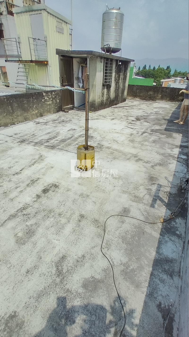 正台三線員林路A級發財臨路透天房屋室內格局與周邊環境