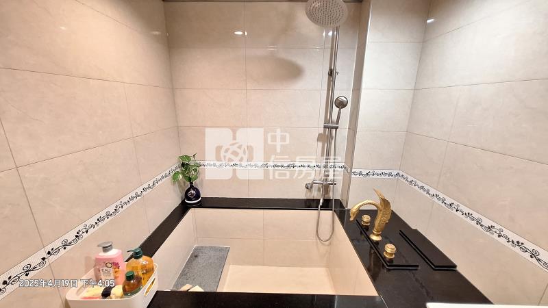 峰之泉全新裝潢美湯屋房屋室內格局與周邊環境